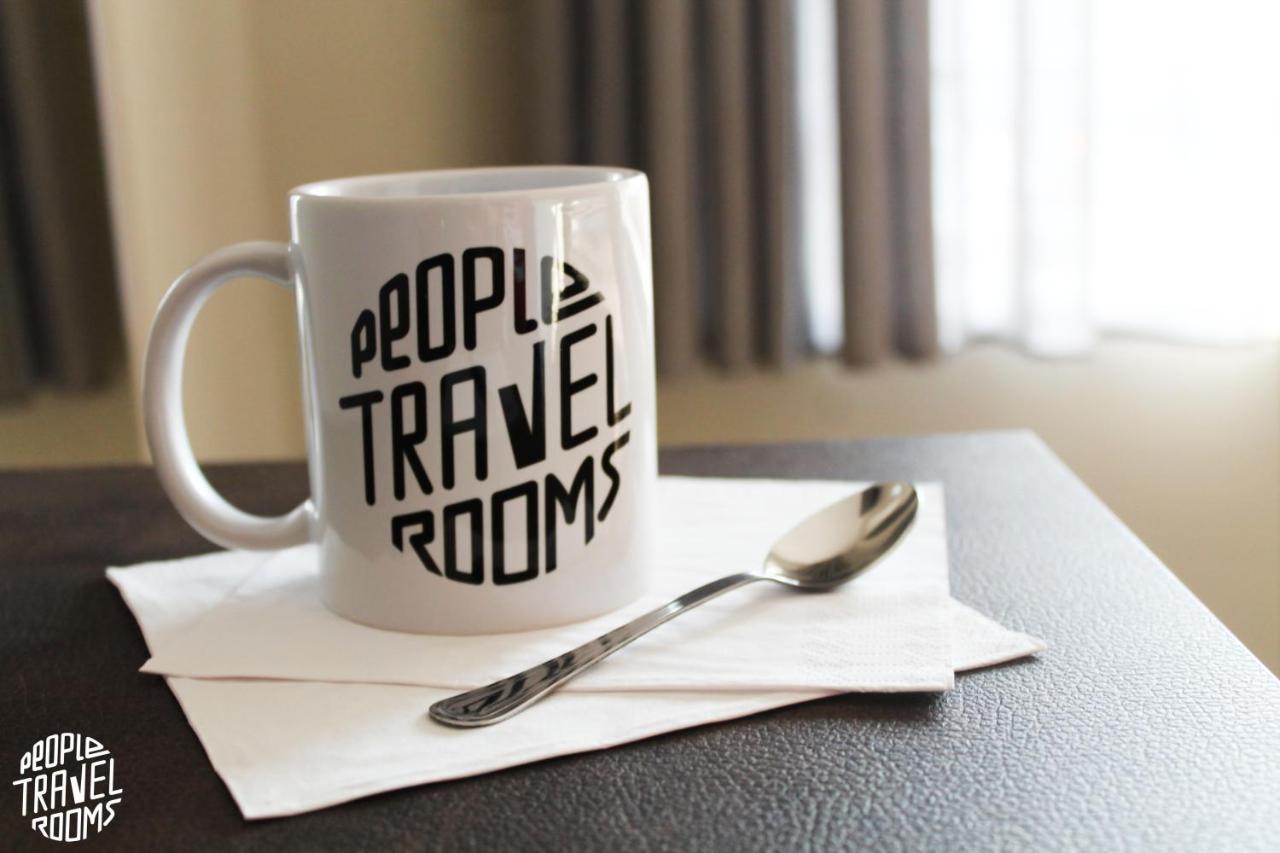 People Travel Rooms 博洛尼亚 外观 照片
